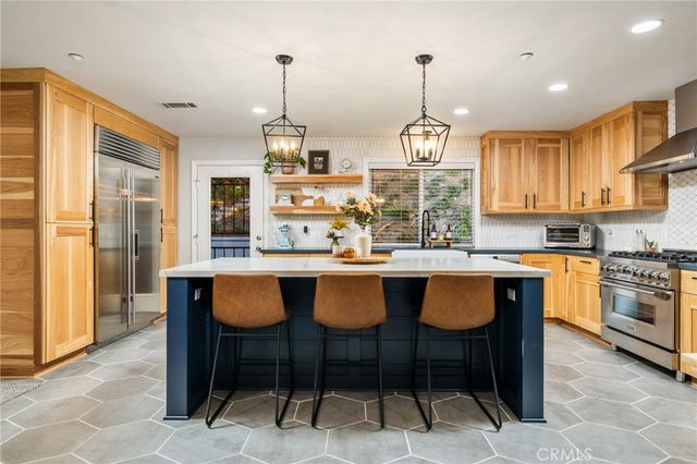 3055 Tyler, Riverside, CA 92503