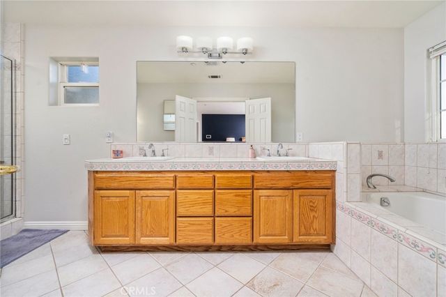 3055 Tyler, Riverside, CA 92503