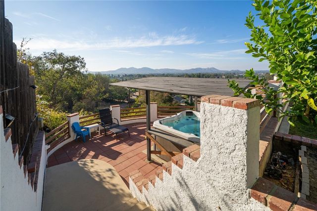 3055 Tyler, Riverside, CA 92503