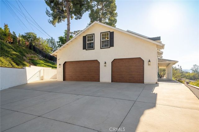 3055 Tyler, Riverside, CA 92503