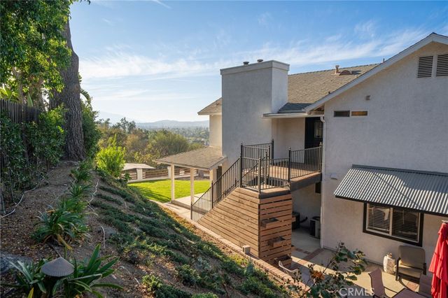 3055 Tyler, Riverside, CA 92503