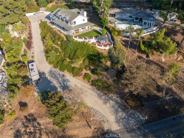 3055 Tyler, Riverside, CA 92503