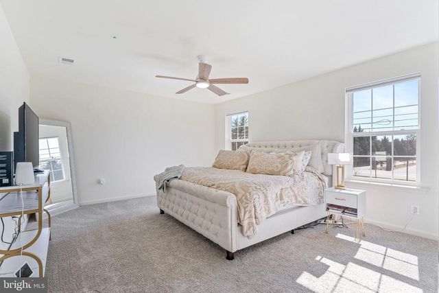 5402 REDGUM LN, Fredericksburg, VA 22407