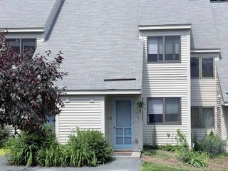 205 Woodhaven Drive # 4G, Hartford, VT 05001