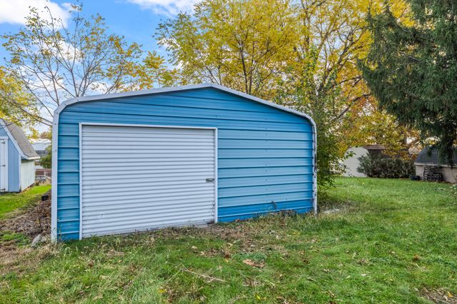 402 S Columbus Street, Pleasantville, IA 50225