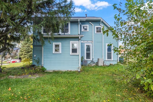 402 S Columbus Street, Pleasantville, IA 50225