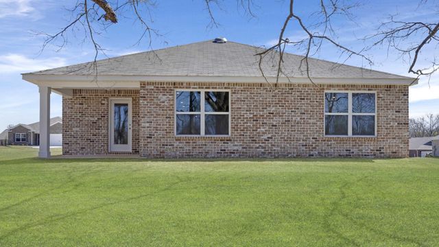 82 Aurora Circle, Fayetteville, TN 37334