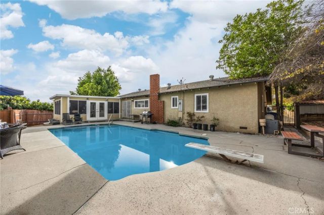 900 Brighton Street, La Habra, CA 90631