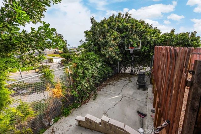 900 Brighton Street, La Habra, CA 90631