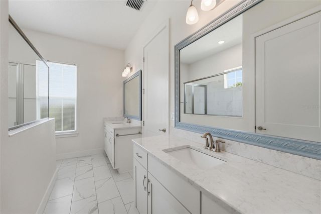 326 W DELAWARE AVENUE, Lake Helen, FL 32744