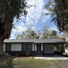 1040 B STREET, New Smyrna Beach, FL 32168