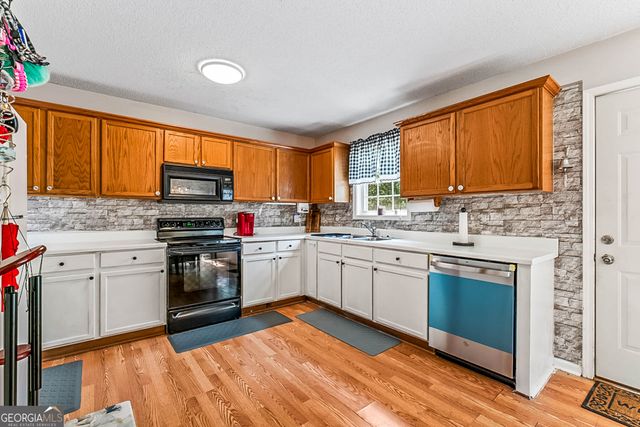 13885 Panhandle Lane, Hampton, GA 30228