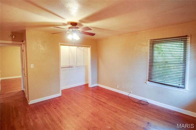 7220 Ingham Lane, Godfrey, IL 62035