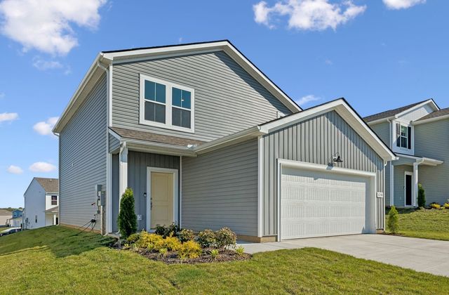 3276 Barrel Oak Pass, Columbia, TN 38401