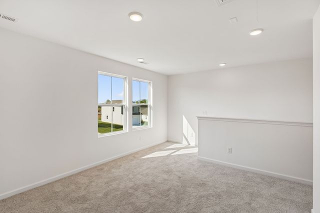 3276 Barrel Oak Pass, Columbia, TN 38401
