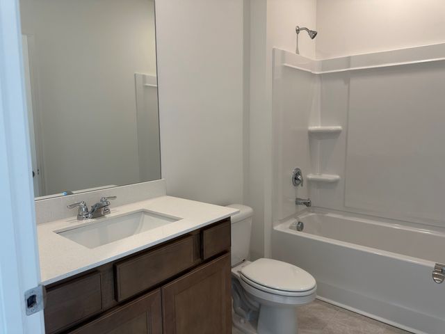 3276 Barrel Oak Pass, Columbia, TN 38401