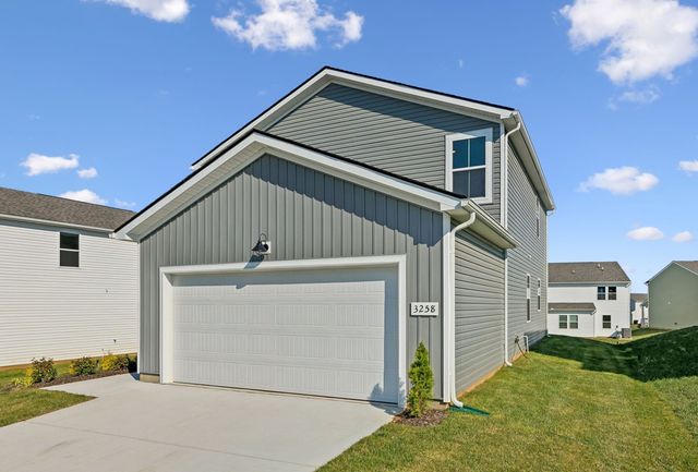 3276 Barrel Oak Pass, Columbia, TN 38401