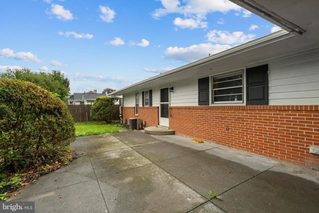 501 FOX DR, Winchester, VA 22601