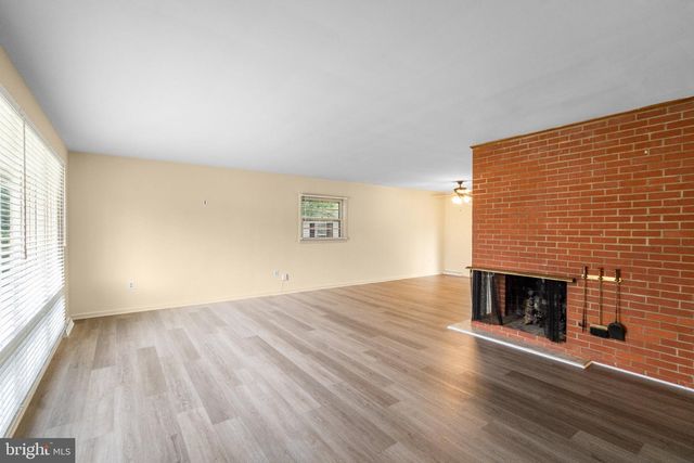 501 FOX DR, Winchester, VA 22601