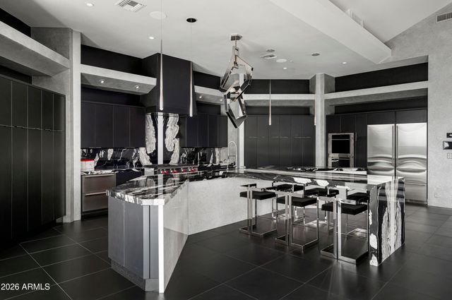 10324 E CALLE DE LAS BRISAS --, Scottsdale, AZ 85255