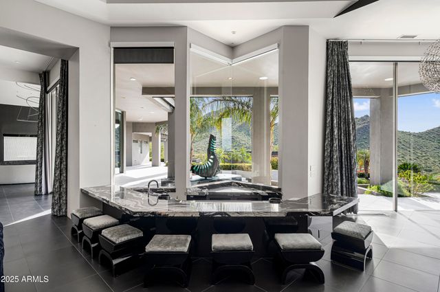 10324 E CALLE DE LAS BRISAS --, Scottsdale, AZ 85255