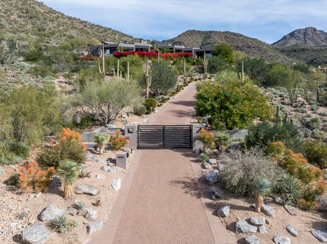 10324 E CALLE DE LAS BRISAS --, Scottsdale, AZ 85255