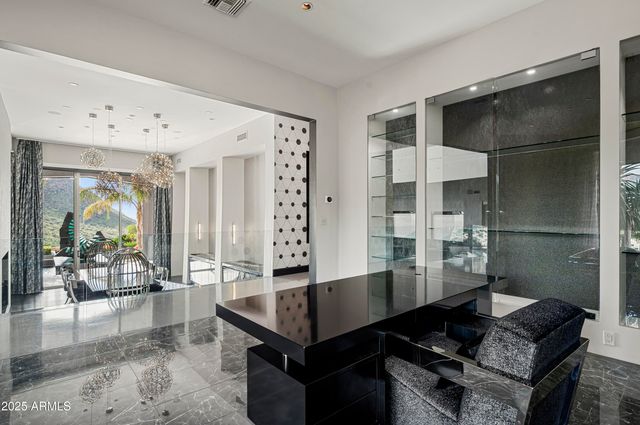 10324 E CALLE DE LAS BRISAS --, Scottsdale, AZ 85255