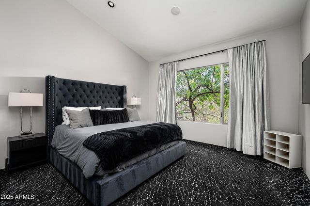 10324 E CALLE DE LAS BRISAS --, Scottsdale, AZ 85255