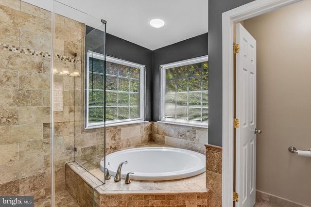 13491 FALCON VIEW CT, Bristow, VA 20136