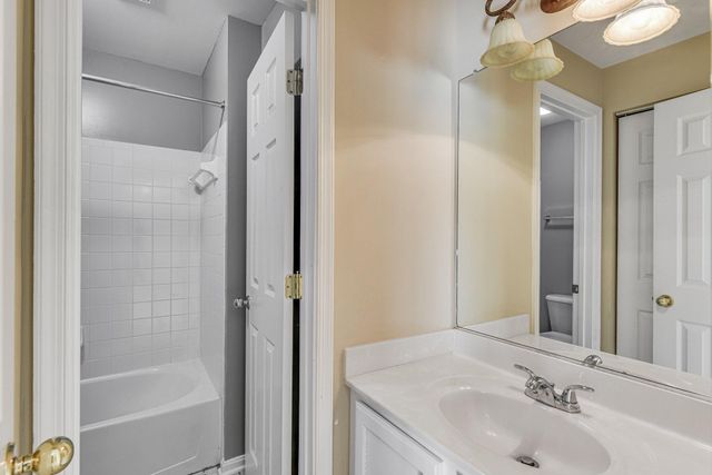 13491 FALCON VIEW CT, Bristow, VA 20136