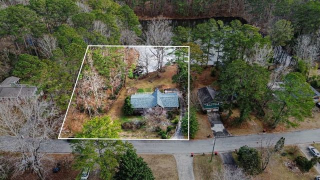 2736 WHISPER Trail, Douglasville, GA 30135