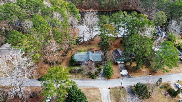 2736 WHISPER Trail, Douglasville, GA 30135