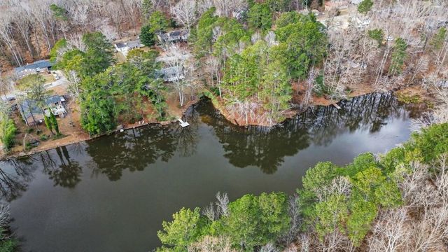 2736 WHISPER Trail, Douglasville, GA 30135