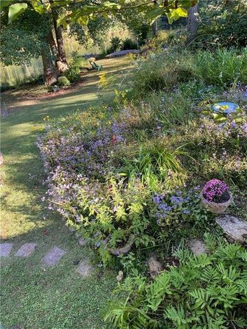 2736 WHISPER Trail, Douglasville, GA 30135