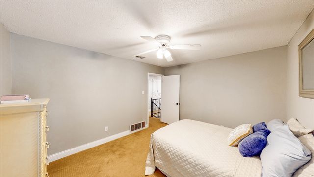 2121 Mountainview Drive, Hurst, TX 76054