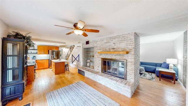 2121 Mountainview Drive, Hurst, TX 76054