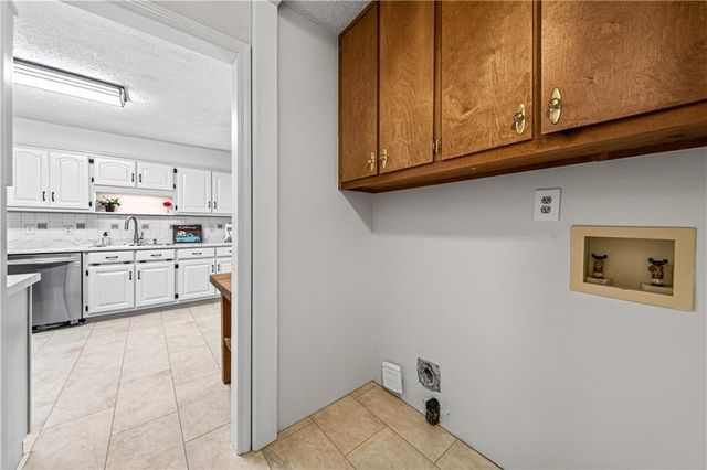 3679 Maple Forge Lane, Gainesville, GA 30504