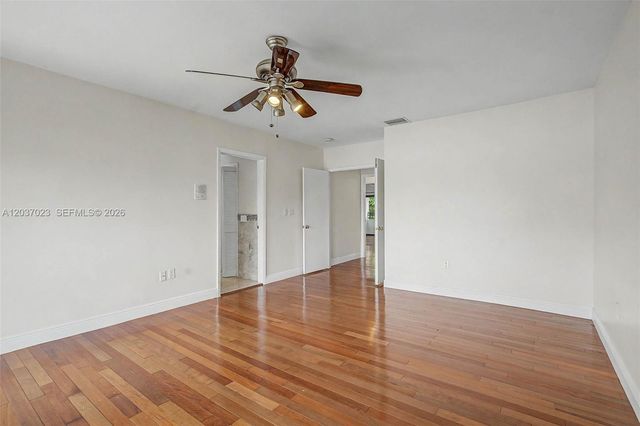 4950 San Amaro Dr, Coral Gables, FL 33146