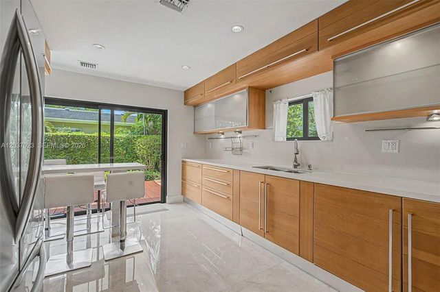 4950 San Amaro Dr, Coral Gables, FL 33146