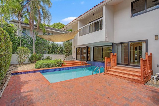 4950 San Amaro Dr, Coral Gables, FL 33146