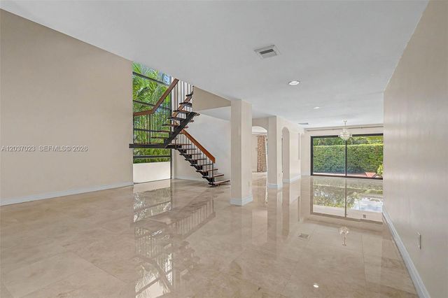 4950 San Amaro Dr, Coral Gables, FL 33146