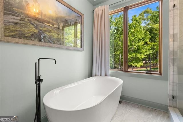 1100 S Laceola Road, Cleveland, GA 30528