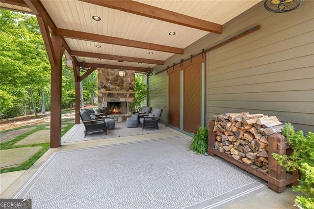 1100 S Laceola Road, Cleveland, GA 30528