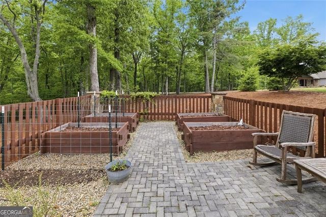 1100 S Laceola Road, Cleveland, GA 30528