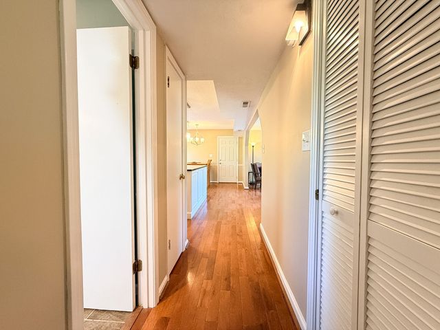 2242 Sweetbriar Dr, Clarksville, TN 37043