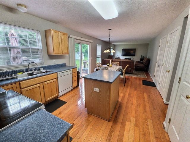 60 Kemp Drive, Macedon, NY 14502