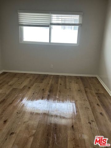 212 E Tamarack Avenue, Inglewood, CA 90301