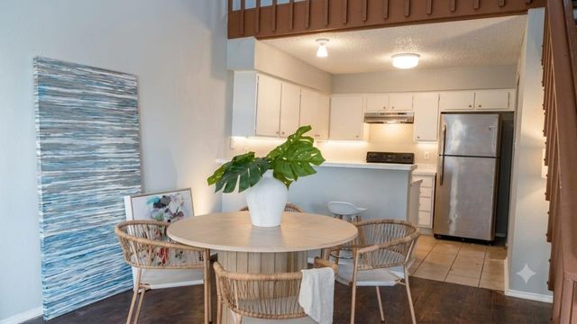 6313 Peacock Hills Drive, Houston, TX 77035