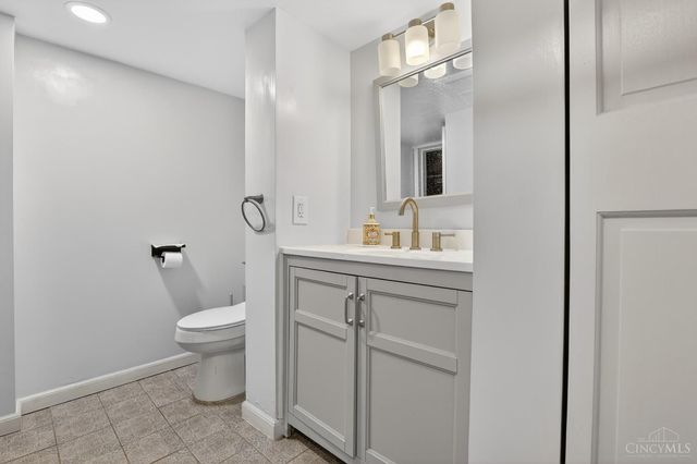 378 Howell Avenue, Cincinnati, OH 45220