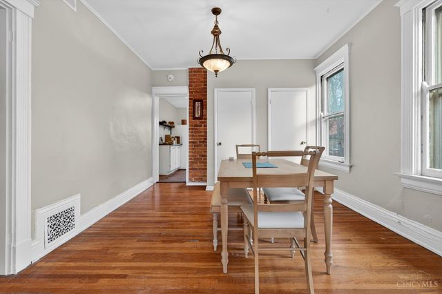 378 Howell Avenue, Cincinnati, OH 45220